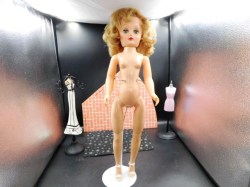 mother nude main